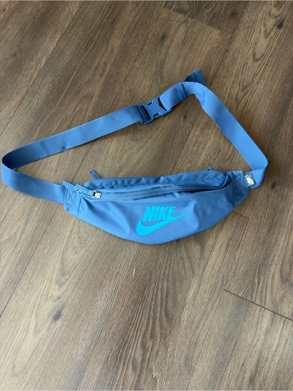 Nike Black Crossbody Shoulder Bag Adjustable Strap